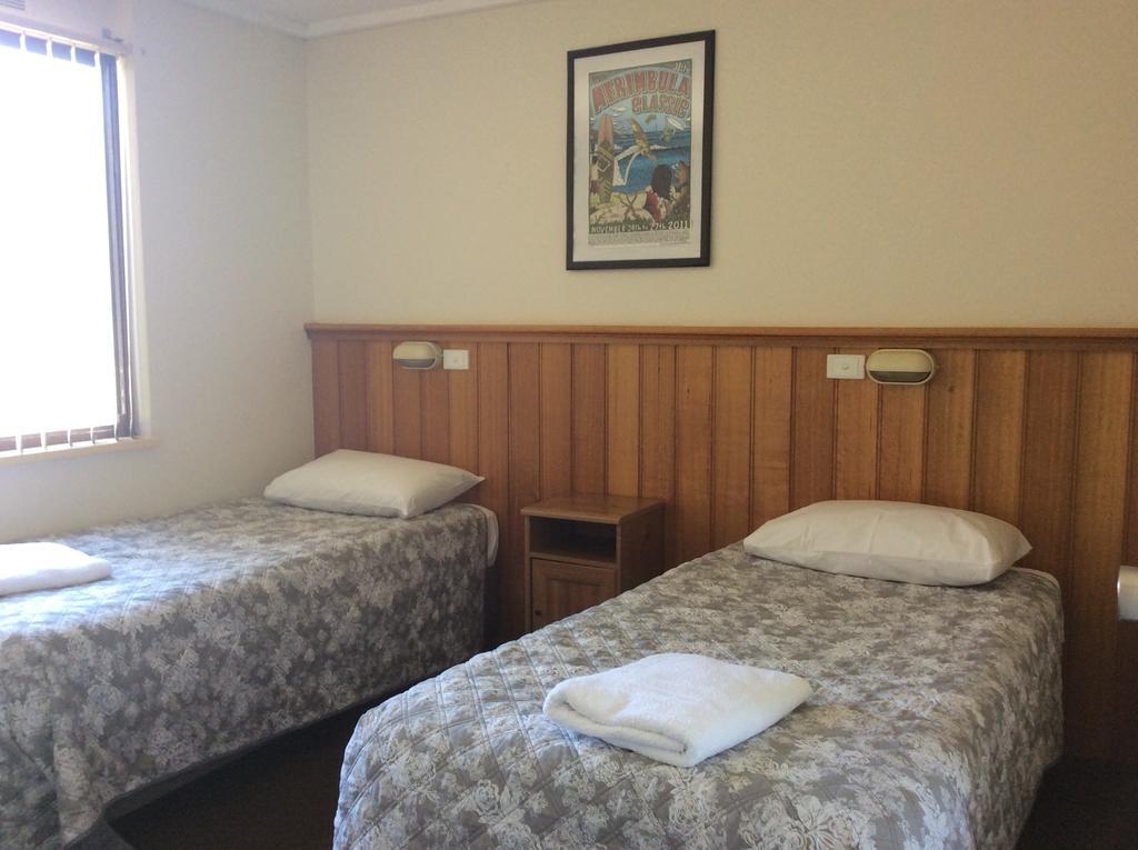 Motel Telopea Court Merimbula Esterno foto